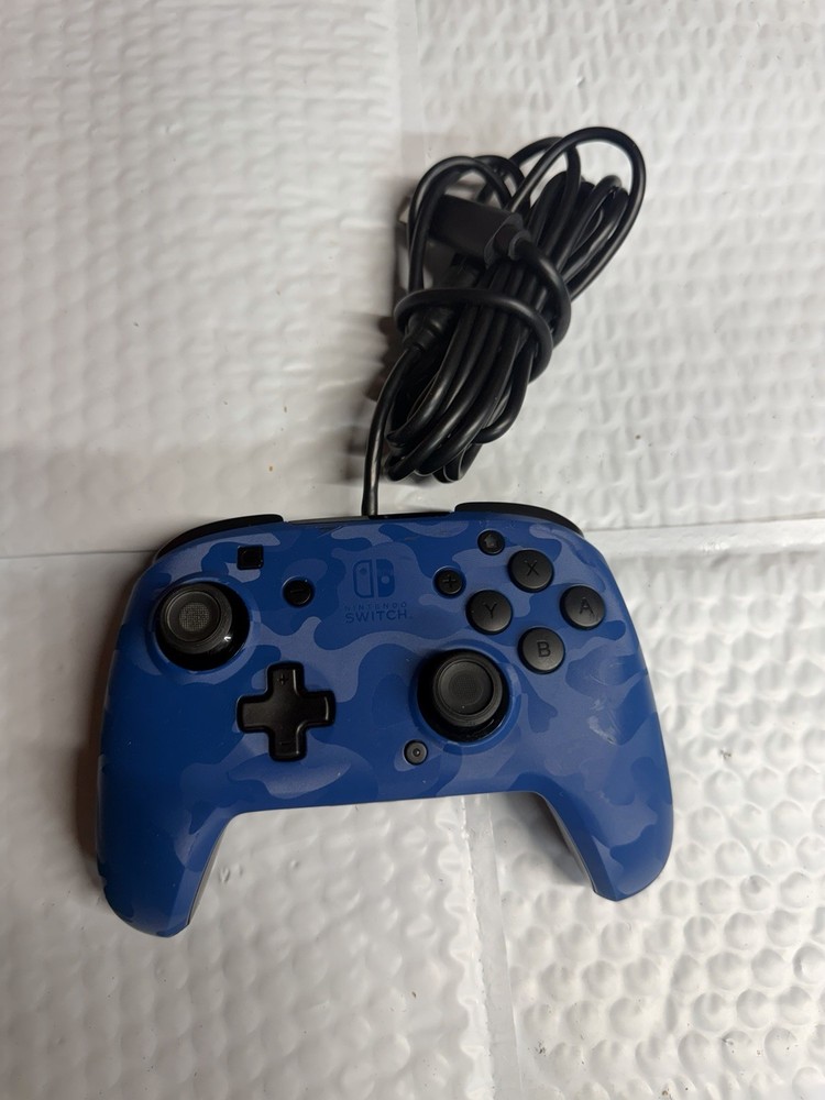 Nintendo Switch Wired USB Controller Gamepad, Blue/Black Camo for Switch