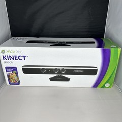 XBOX 360 KINECT SENSOR In Box
