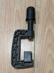Logitech G25 / G27 / G29 / G920 / Driving Force GT Clamp WITH HEIGHT ADAPTER OEM