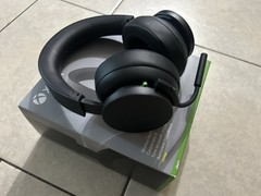 Xbox Wireless Stereo Headset – Xbox One/Series X|S/PC