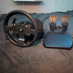 Thrust master tmx wheel and pedal set