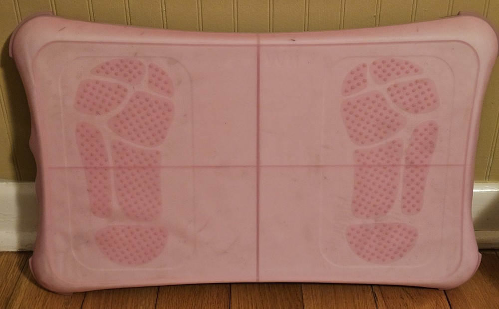 Nintendo Wii Fit Balance Board With Pink Silicone Protective Cover RVL-021 Works