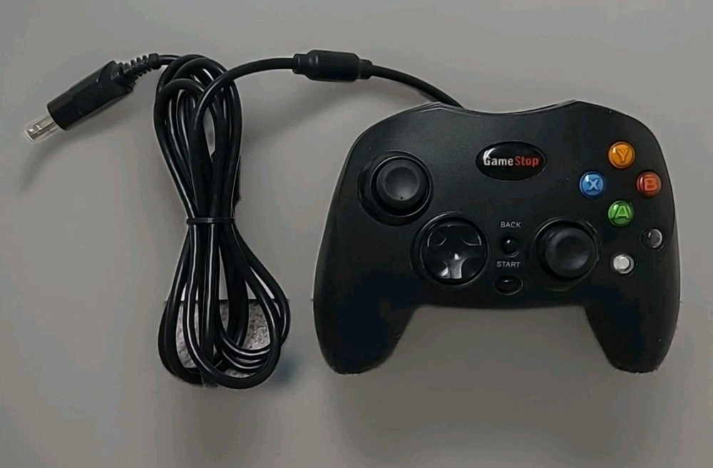 GameStop Wired USB Plastic Controller Black for Microsoft Xbox Console BB-136