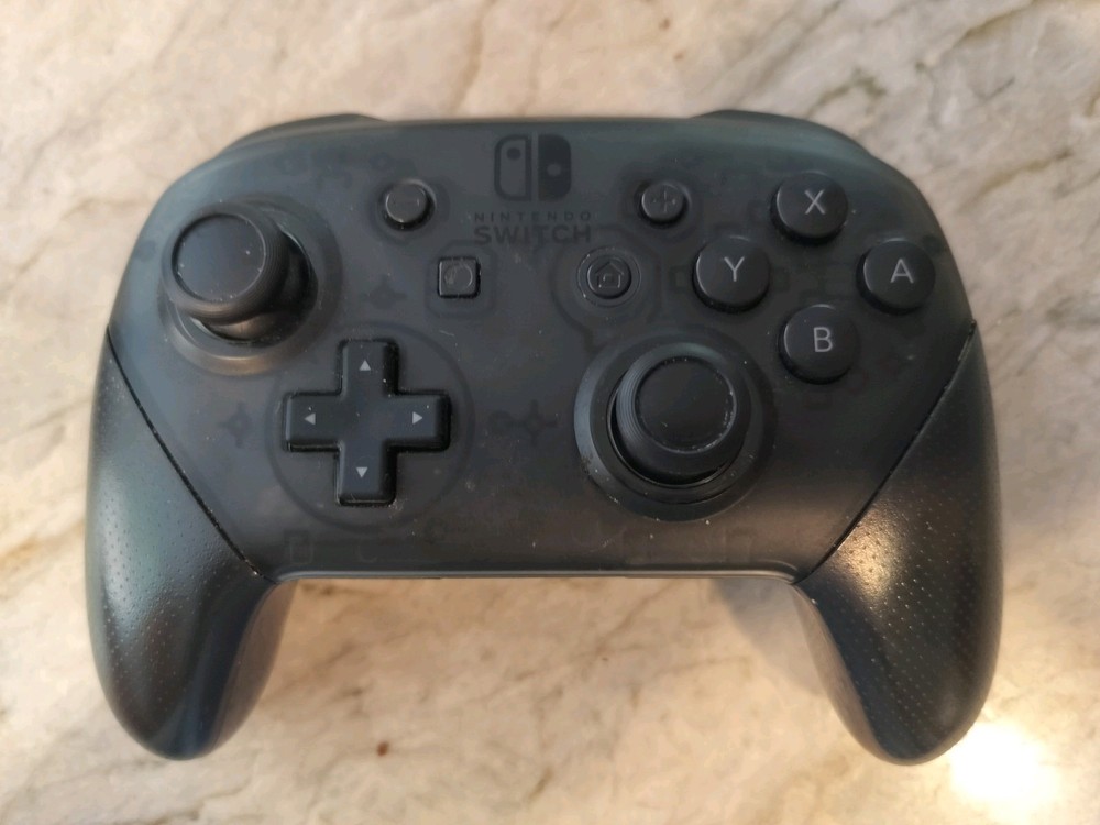 Nintendo Switch Pro Controller Black Wireless with USB-C to USB-A cable