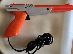 1983 Nintendo NES Zapper Gun Controller / Accessory