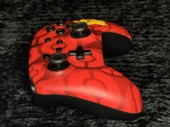 Nintendo Switch Pro Controller Pikachu Edition Wireless Red/Black/Yellow