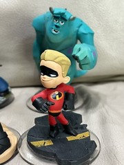 Disney Infinity Mixed Figure Lot of 7 Pixar Star Wars Incredibles Cars Sullivan