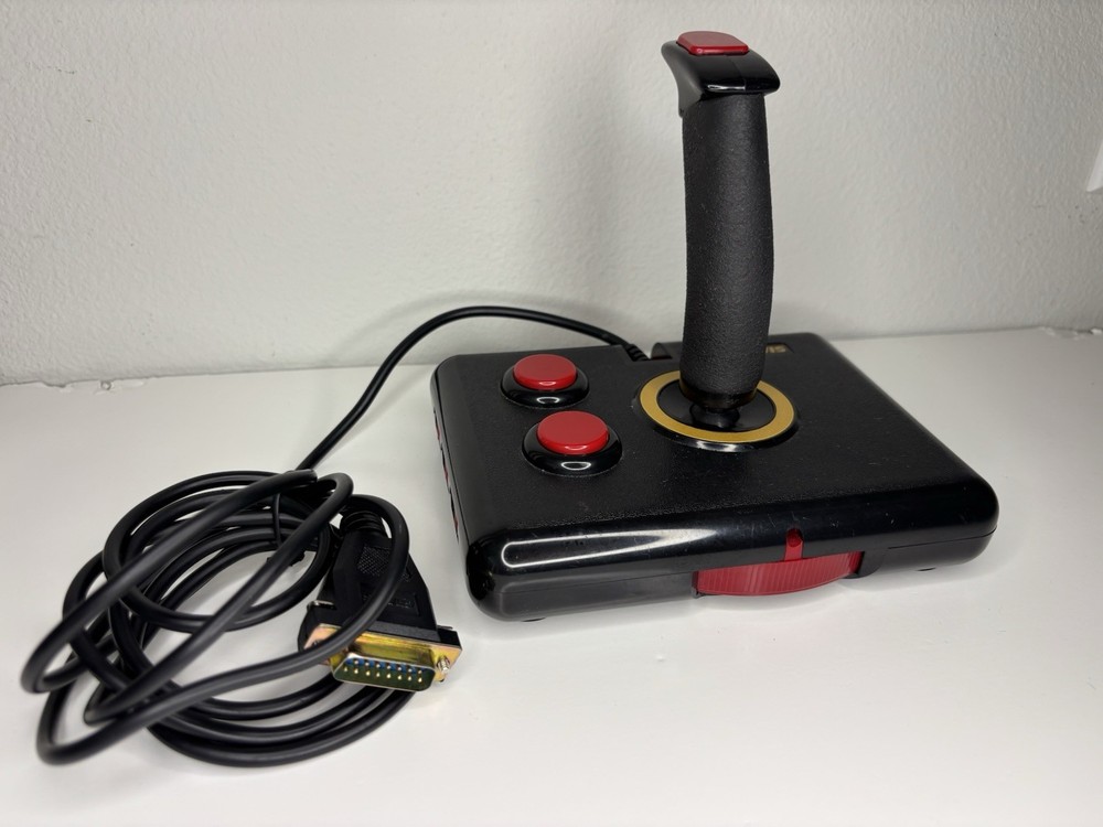 VTG Gravis Joystick Controller DE9 9-Pin PC Atari Commodore Amiga Style UNTESTED