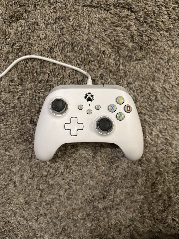 PowerA Enhanced Wired Controller WHITE EDITION (XBOX One / Series X|S) Tested