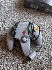 Nintendo 64 ￼