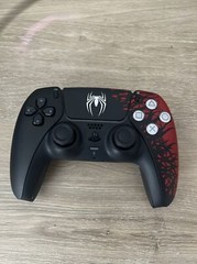 Sony DualSense Wireless Controller – Spider-Man 2 Limited Edition