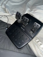logitech g29 racing pedals only used
