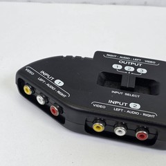 Universal 3 AV Port in 1 Video Game Selector Switch Splitter RCA  B/S-001