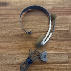 Microsoft Wired Headset with Microphone for Xbox 360 White/Grey