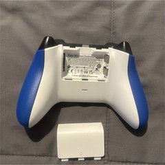 Microsoft Xbox Wireless Controller Blue White Black Ergonomic Wireless