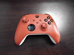 Microsoft Wireless Controller for Xbox Series X/S – Pulse Red (READ DESC)
