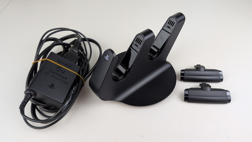 Sony PlayStation 3 DualShock 3 Charging Station CECH-ZDC1U / Power Cord / Clips