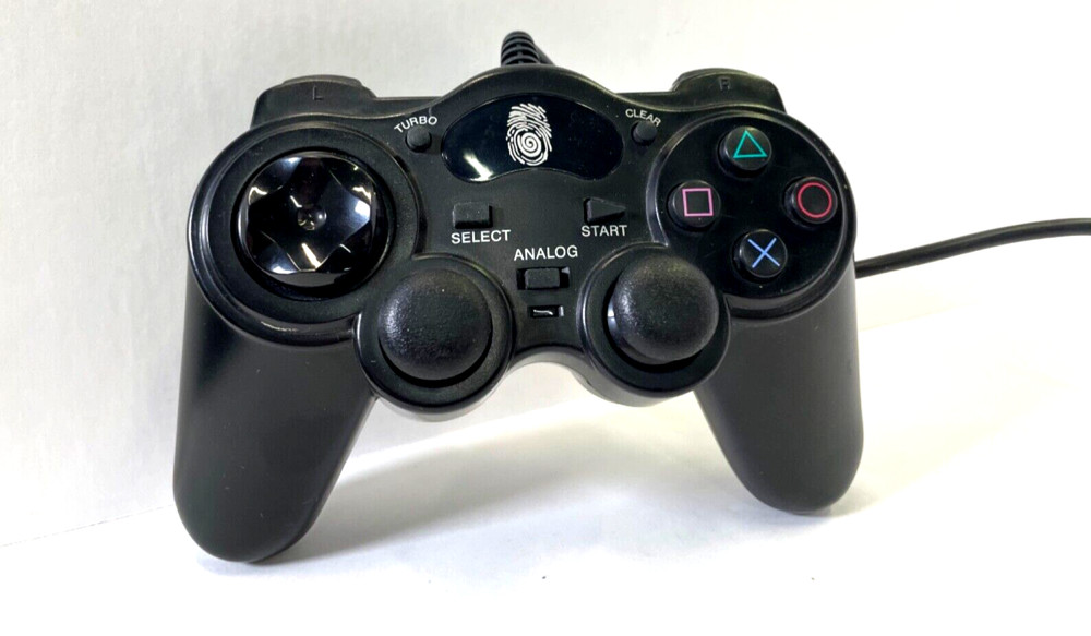 Psyclone Essentials PS2 Controller Black