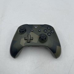 Microsoft Xbox One Wireless Controller Model 1708 Green Camouflage Ergonomic