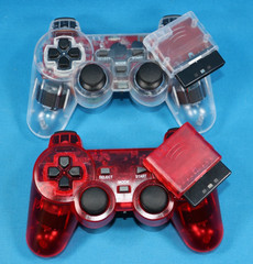 Dual Vibration WIRELESS Controller FOR PLAYSTATION 2 PS2 CLEAR & RED SET OF 2