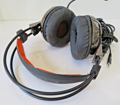 SADES A6 7.1 USB Gaming Headset – PC/ PS4/ PS5/ Switch-Docked/ VR/ Limited READ