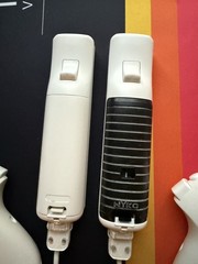 Nintendo Wii Controllers with Nunchucks (x2) RVL-003