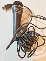Disney Interactive Studios USB Microphone Wii Ps3 Xbox 360 PC Logitech E-UR20