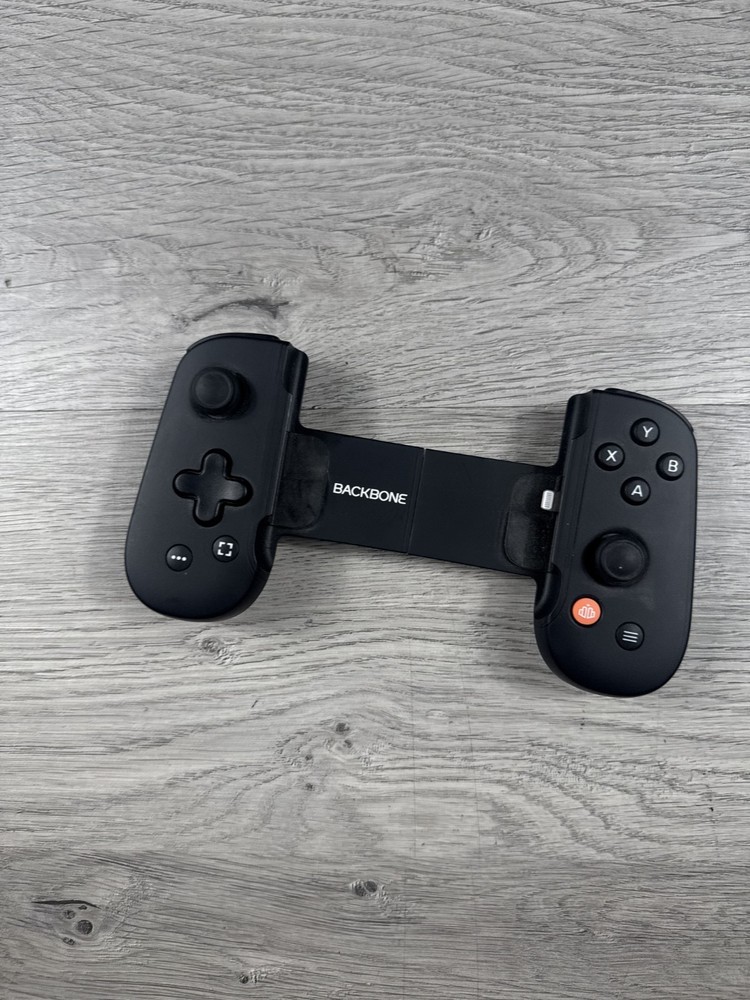Backbone One Gaming Controller for iPhone Lightning Black Expandable