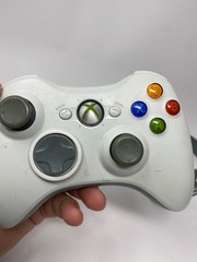Microsoft Xbox 360 Wireless Controller White with Charging Cable and Headset OEM
