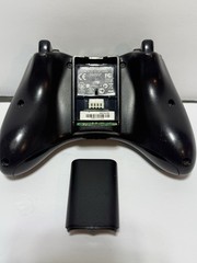 Microsoft Xbox 360 Wireless Controller – Glossy Black