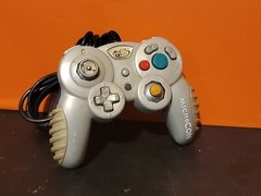 Silver Mad Catz MicroCon Controller for Nintendo Gamecube 5636 ~ Tested & Works