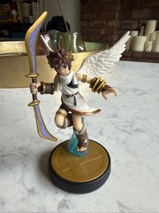 Super Smash Bros Pit Amiibo Figure Kid Icarus Nintendo Wii U 3DS Switch