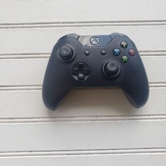 Microsoft Xbox Wireless Controller – Carbon Black No Battery Included Untested