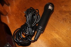 Red Octane Guitar Hero Microphone ~ USB ~ M/N E-UR20