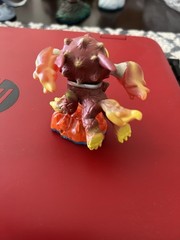 RARE FIRE BONE HOT DOG SKYLANDERS SWAP FORCE!!!!! AMAZING FIGURE!!!!!