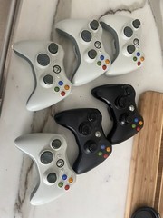 Microsoft Wireless Controllers 6 Misc