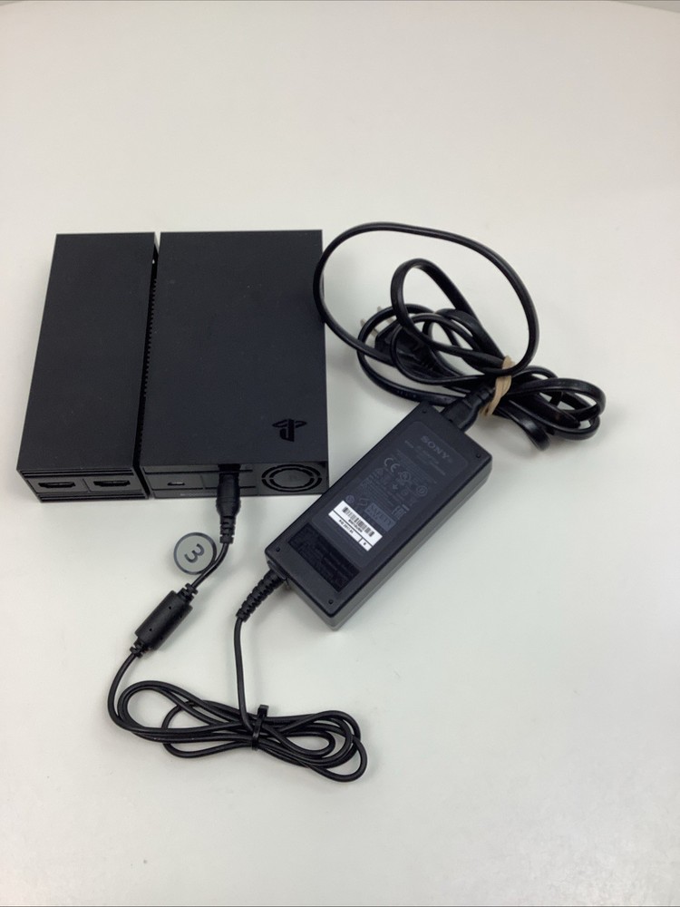 Sony Original PlayStation VR Processor CUH-ZVR2 PS4 W/Power Cables
