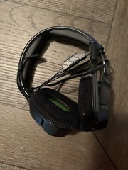 Xbox Headset Lightly Used Working Unknown Brand (No box)