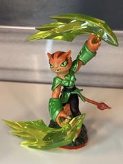 Skylanders Trap Team Tuff Luck Life Element Figure 2014 Activision