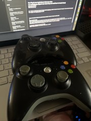 Microsoft Xbox 360 Wireless Controllers Black ONLY ONE PER PURCHASE 2 LEFT