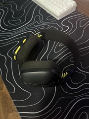 Logitech G435 Wireless Gaming Headset for Sony PlayStation 5 – Black/Neon Yellow