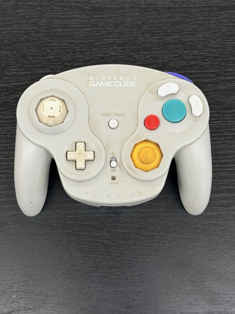 Nintendo GameCube Wireless Wavebird Controller Silver No Receiver
