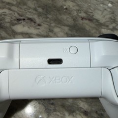 Microsoft Xbox Wireless Controller Model 1914 White – Series X|S / One / PC