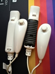 Nintendo Wii Controllers with Nunchucks (x2) RVL-003