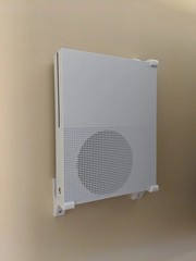 Xbox One S/X Wall Mount – Strong, Sturdy, Sleek and Reliable – Made in the USA